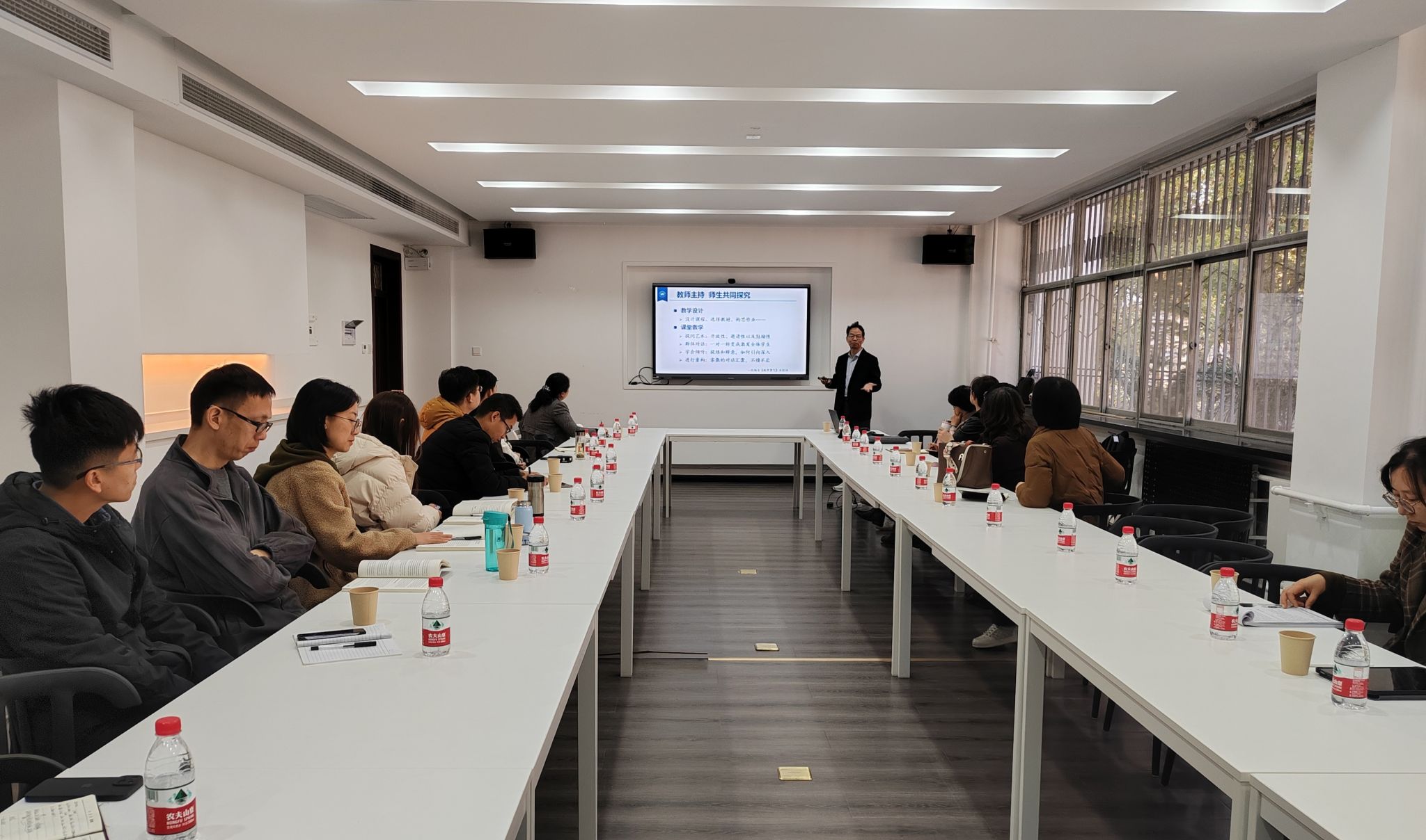 ​3044永利集团邀请北京航天航空大学张有光教授来公司做报告